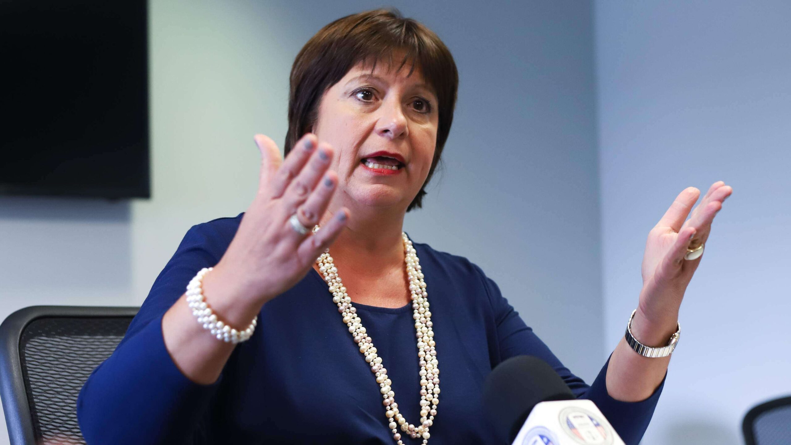 La Junta entró en acuerdos con firmas vinculadas a deuda ilegal