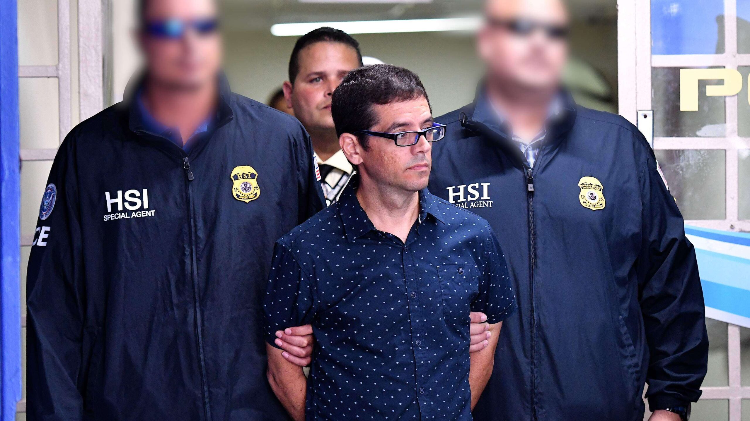 ‘Mensajes perversos’ le costaron fianza a extecladista de Atención Atención