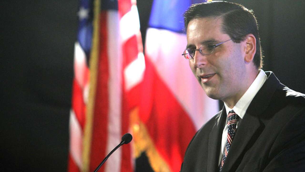 Padre de juez Gelpí labora para firma contratada para apoyar Reforma Policí