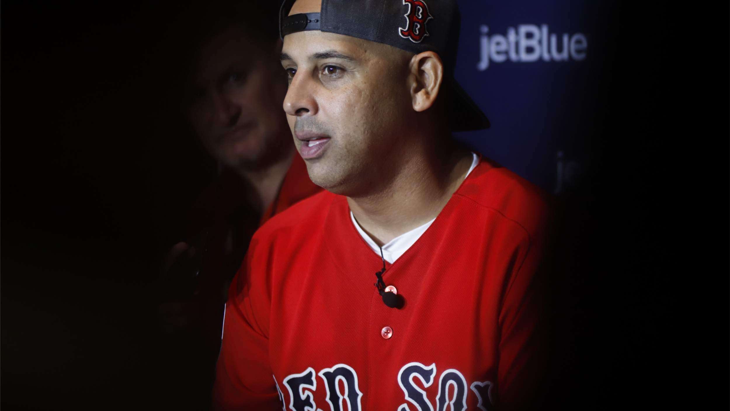 Varios jugadores se unen a Alex Cora y dejan plantado a Trump