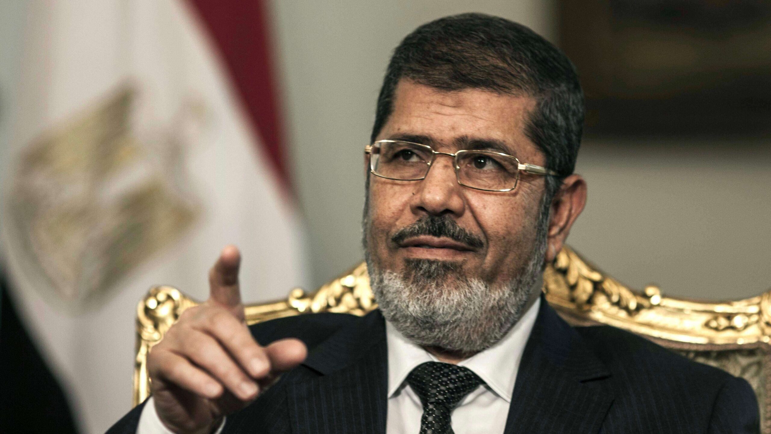 Muere expresidente de Egipto en pleno juicio