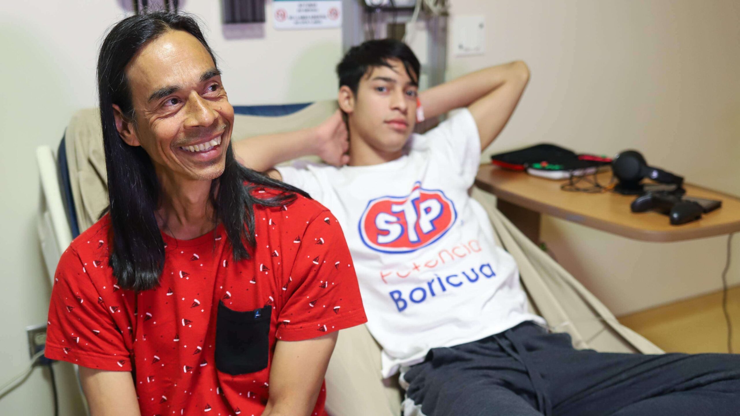 El mejor regalo de padres es la recuperación de su hijo