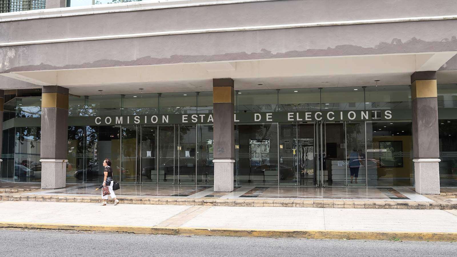 Mientras la Junta pide recortes presentan nuevo Código Electoral