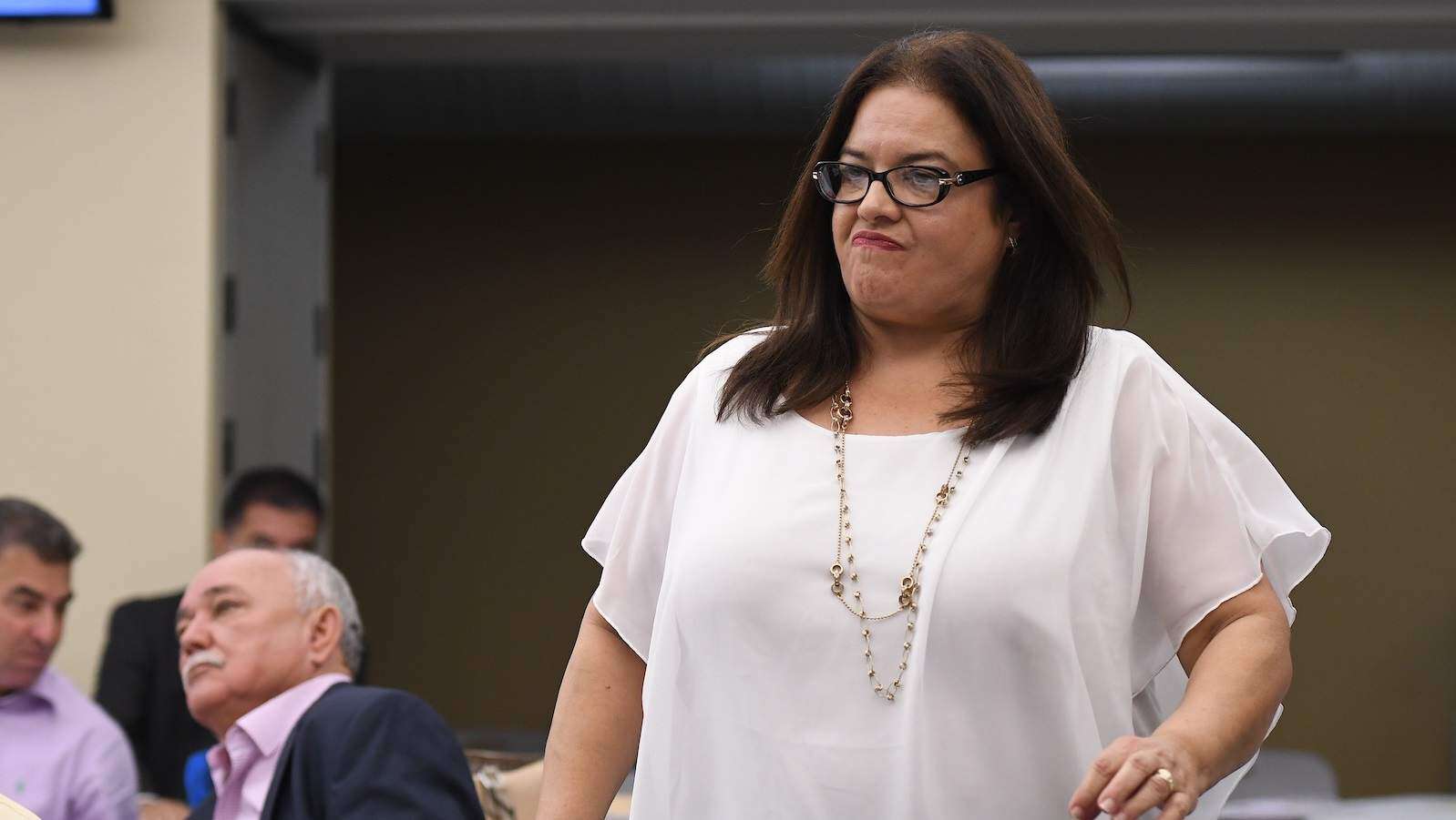 Contratista cobró a agencia por entregar evidencia para la Contralora