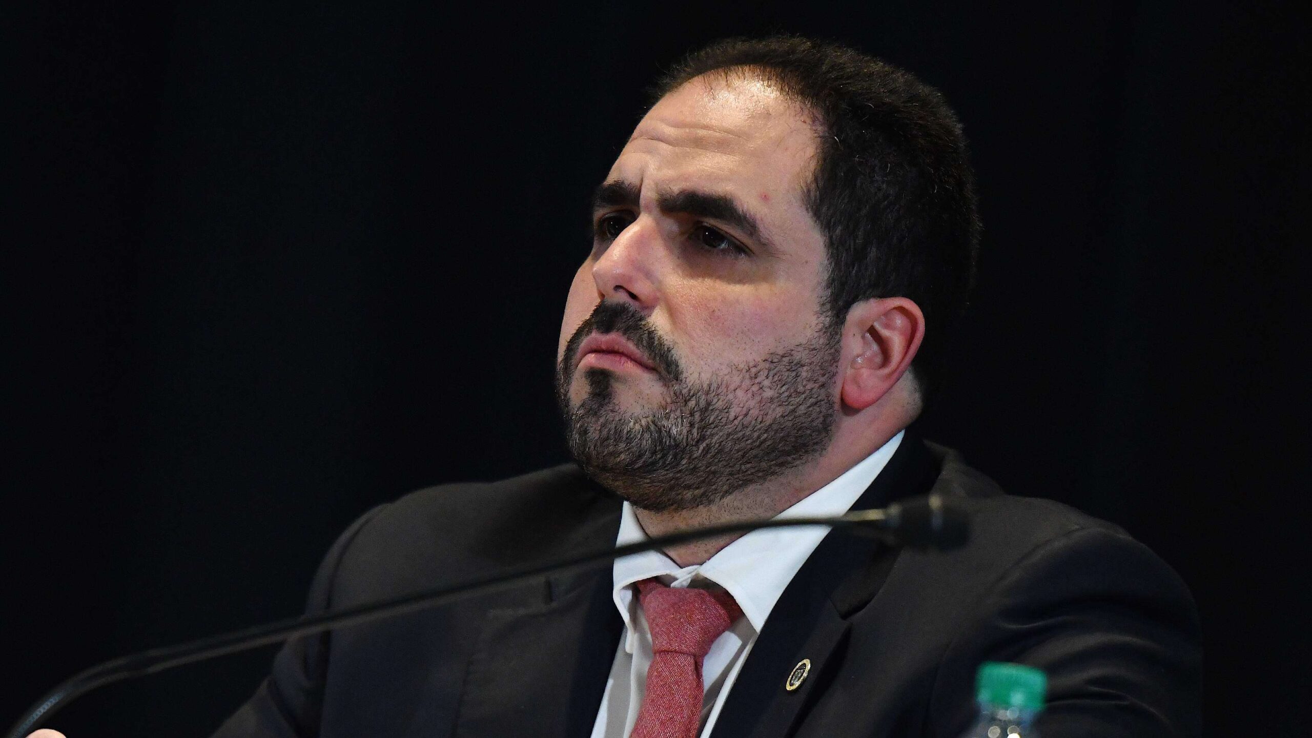 Subdirector de Hacienda también se fue en medio de debacle