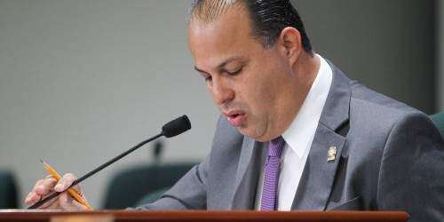 Aseguradoras deberán comparecer ante la Legislatura so pena de desacato