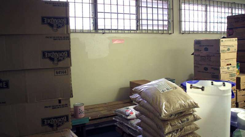 Violaciones de ley en cierres de escuelas en Humacao