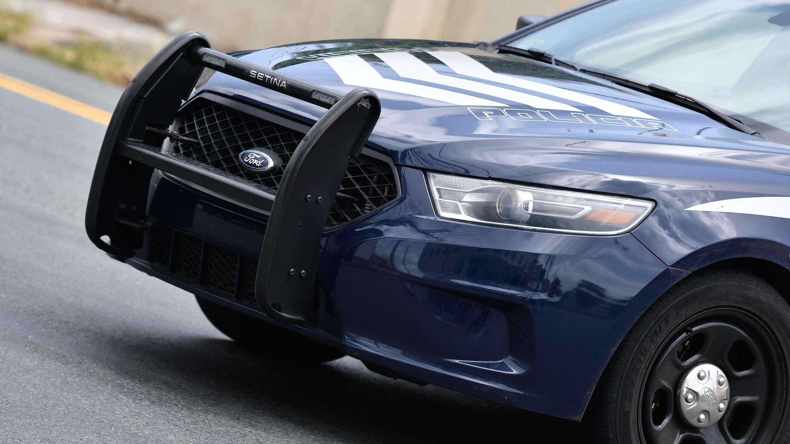 Detienen a hombre que arrojó gasolina en la cara a su pareja embarazada