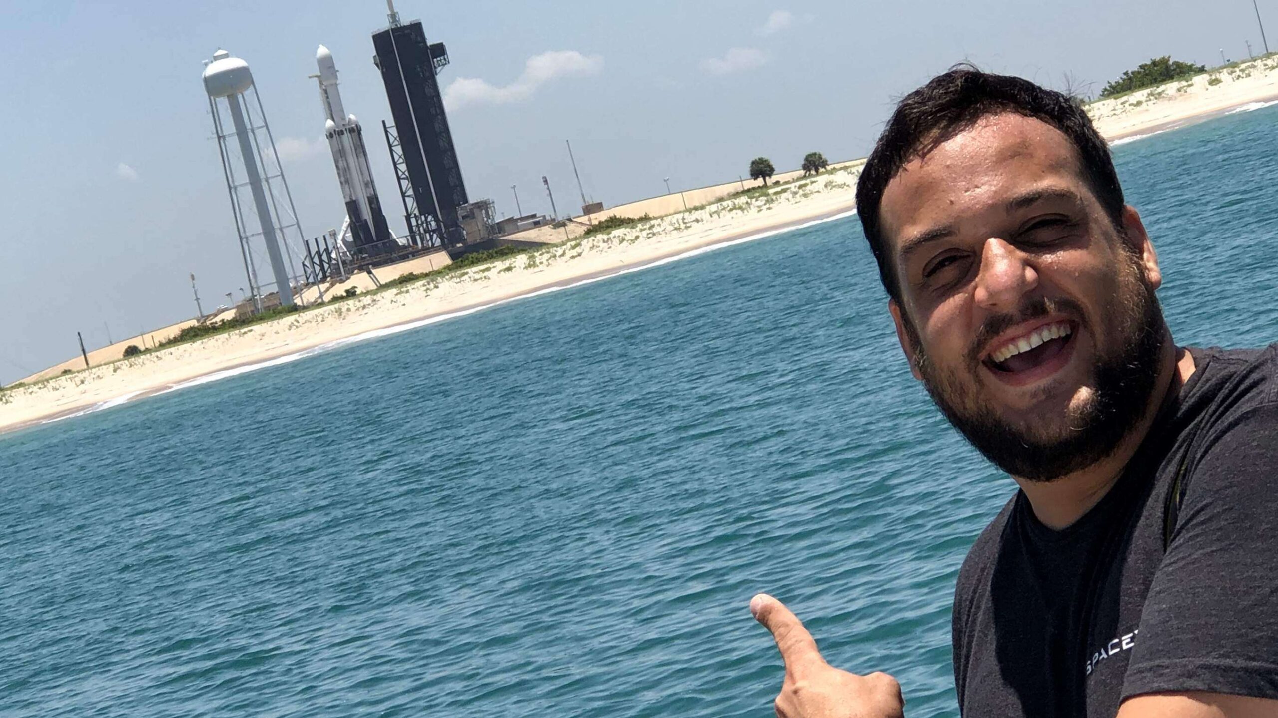 Mi misión para ver el cohete que aterriza solo