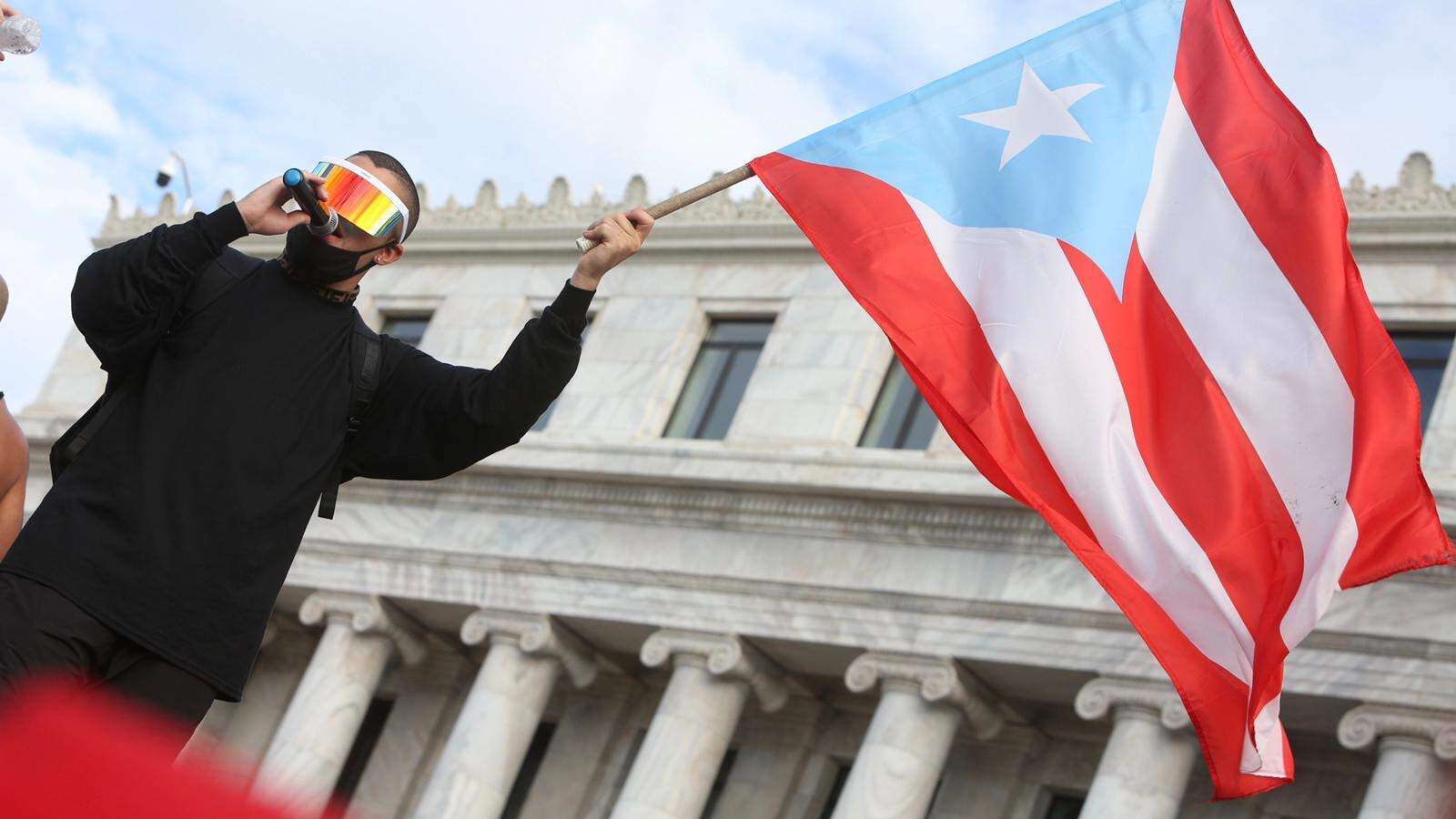 Artistas unen sus voces contra permanencia de Rosselló