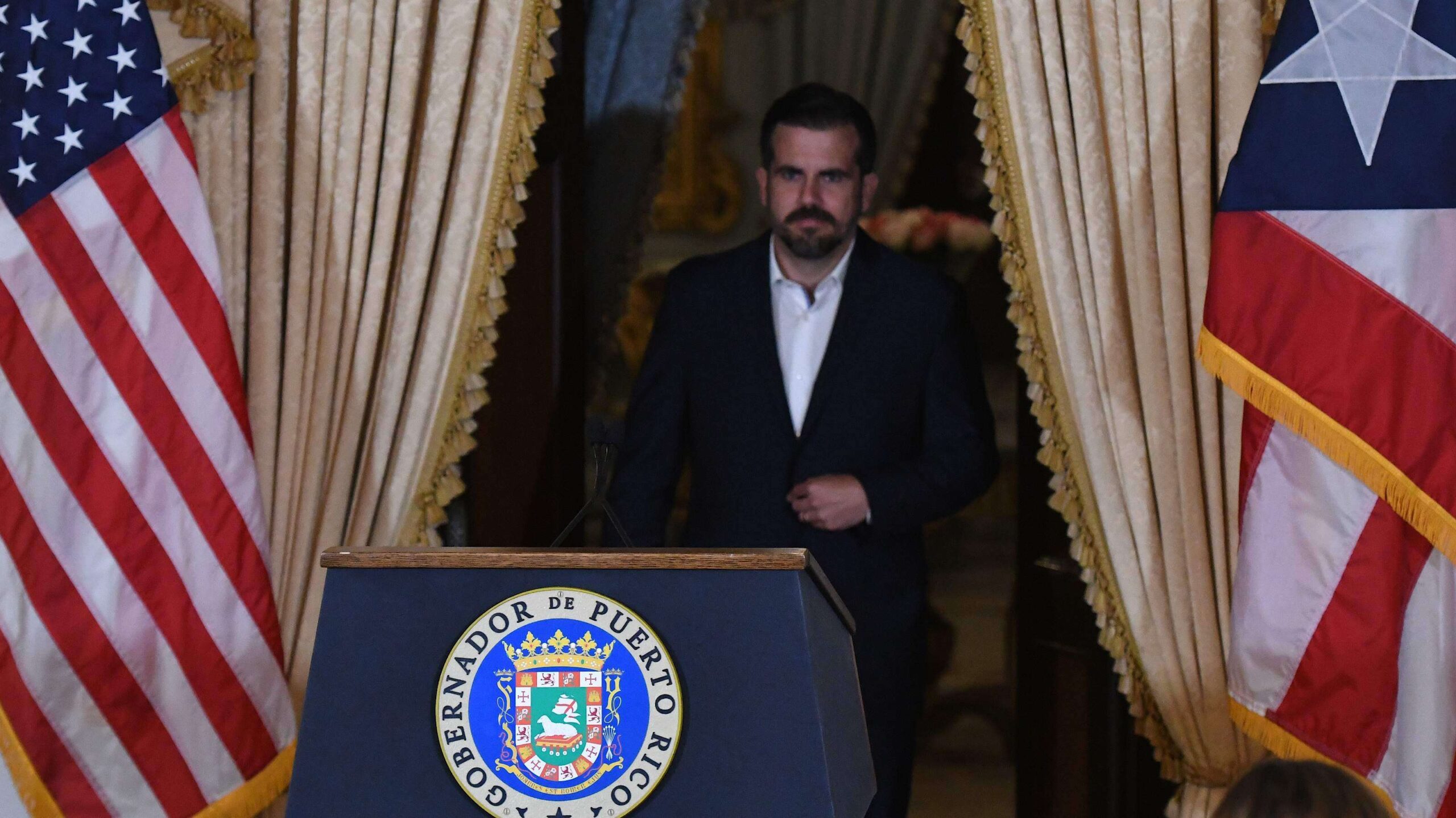 Tambalea Rosselló con los cocotazos de la Palma
