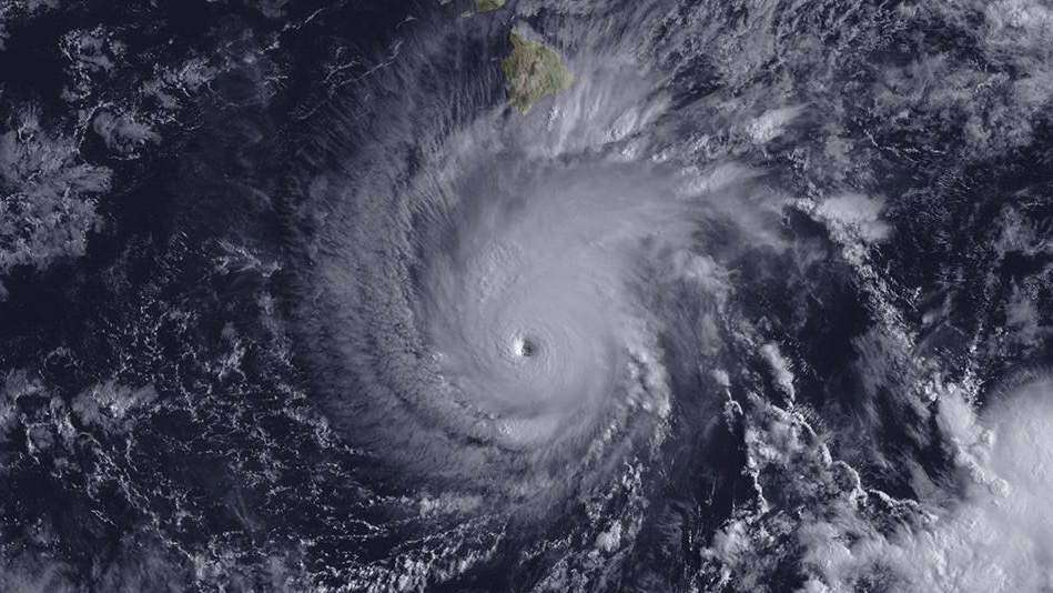 Huracanes bravíos podrían afectar Puerto Rico hasta sin tocarlo