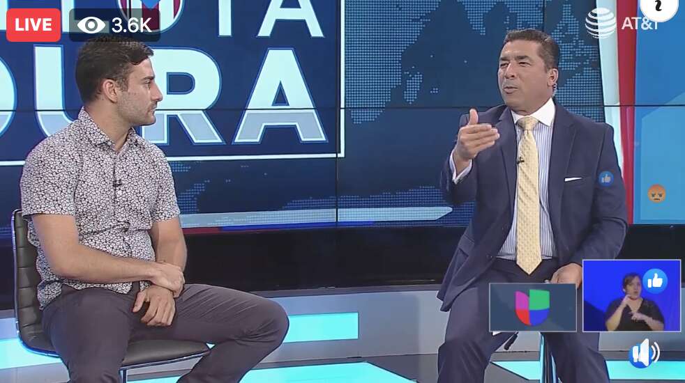 Habla joven cuyo carro resultó incendiado en manifestación #RickyRenuncia