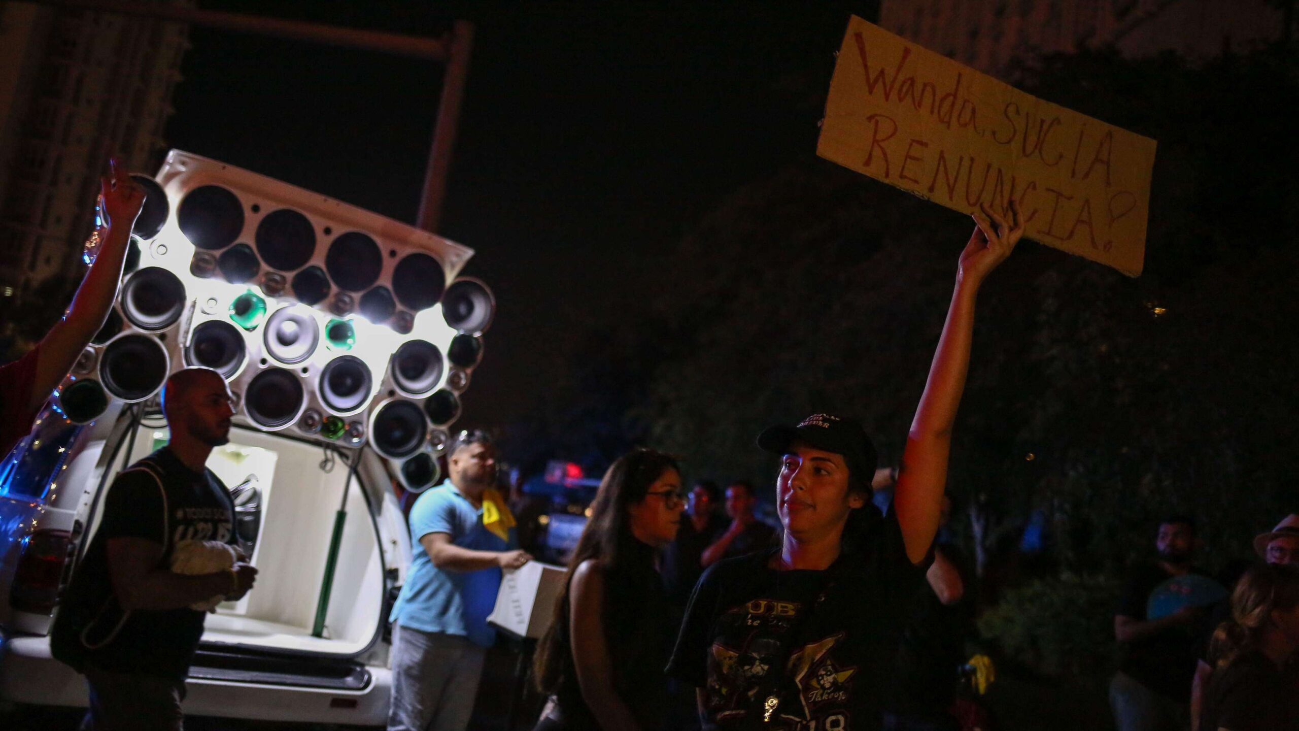 Regresa el perreo combativo