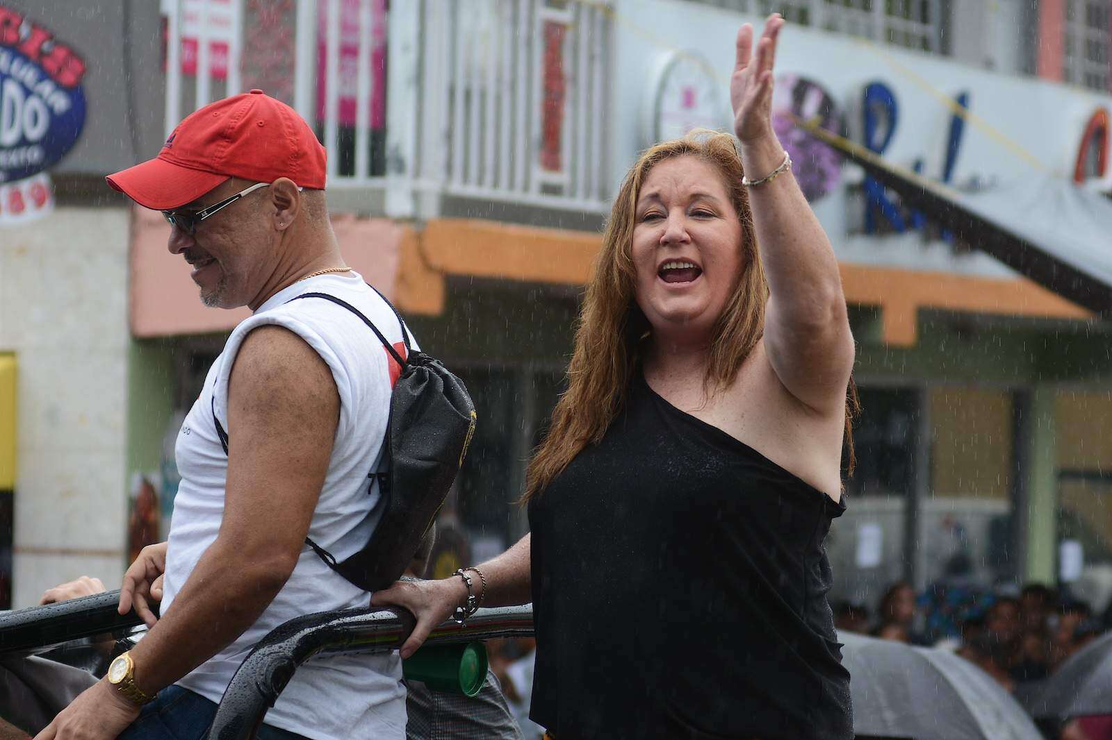 Susan Soltero cumple su promesa y lleva a cabo ‘rodaje combativo’