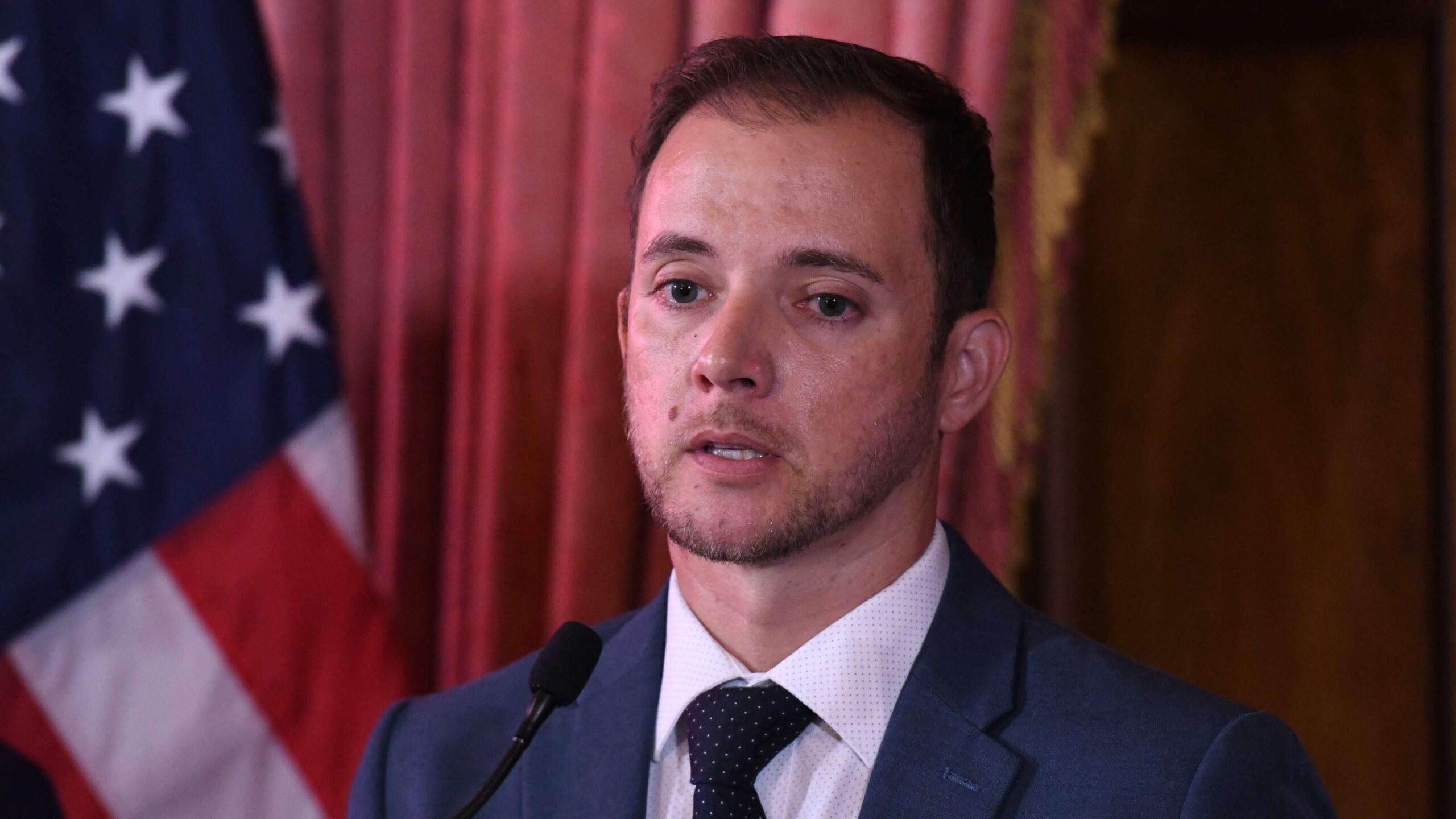 Llerandi: ‘Ayer el Gobernador era otro’
