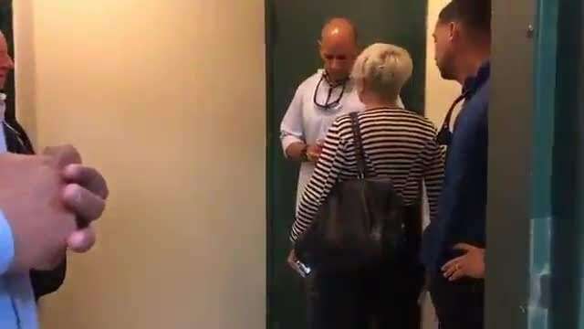 Le impiden la entrada a Mayra López Mulero a Nación Z