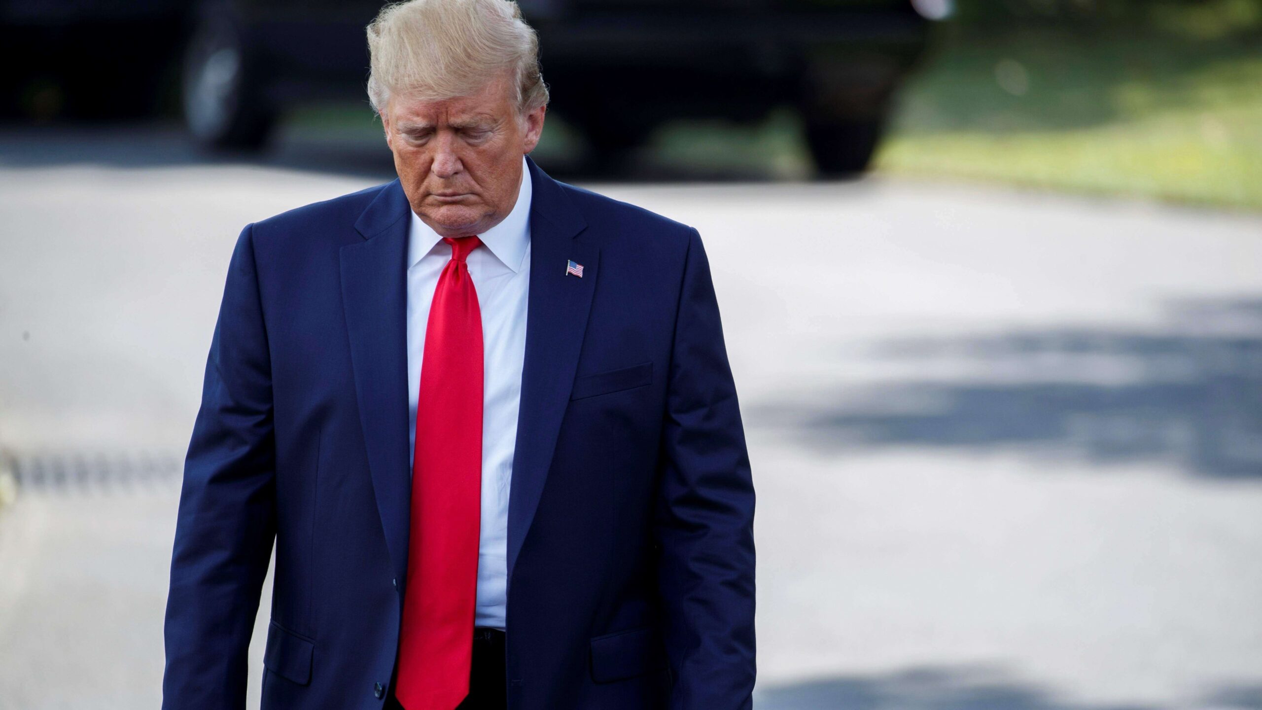 Trump considera bloqueo para Venezuela