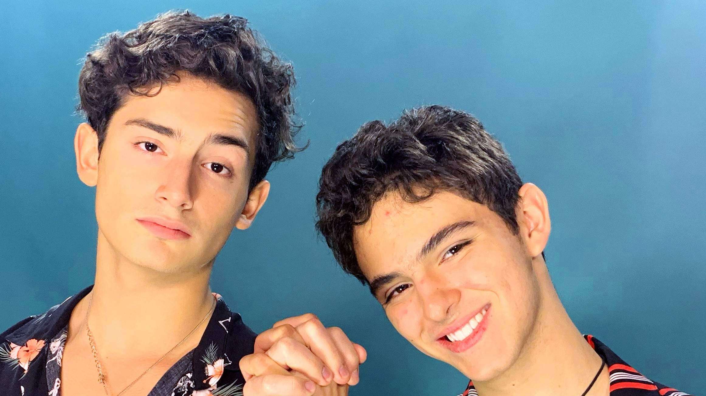 Histórica producción presenta los primeros protagonistas gays de la televis