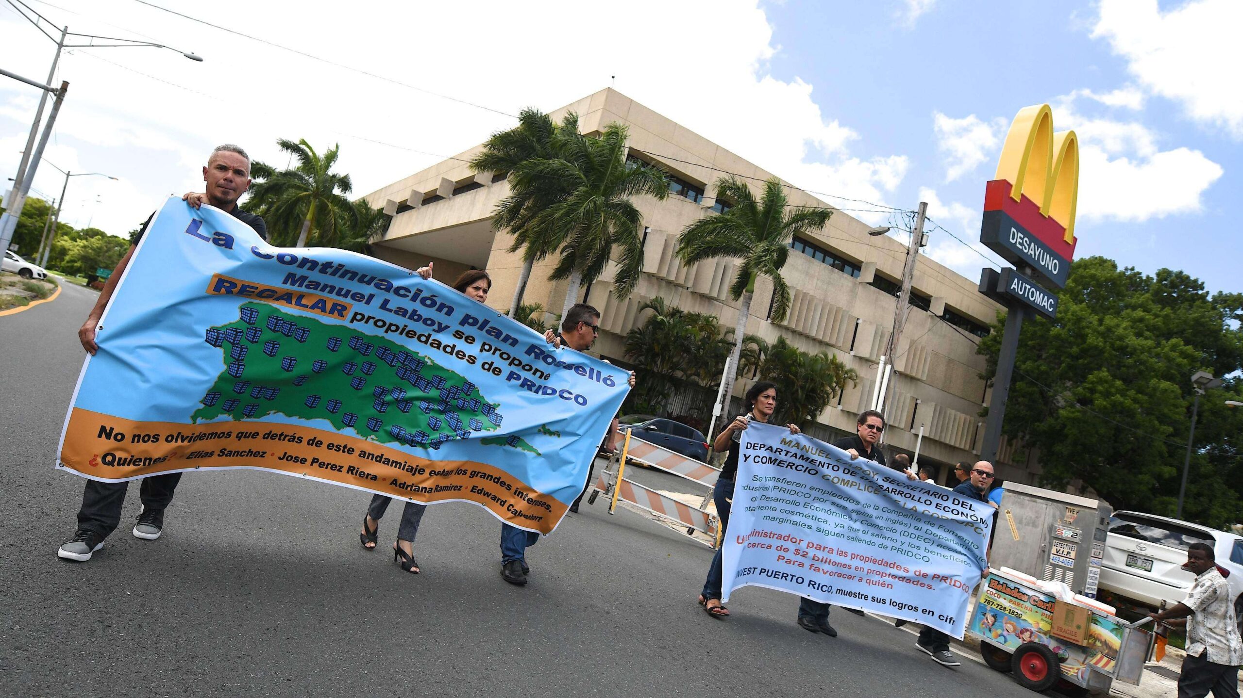 A la calle empleados de PRIDCO contra los bonistas