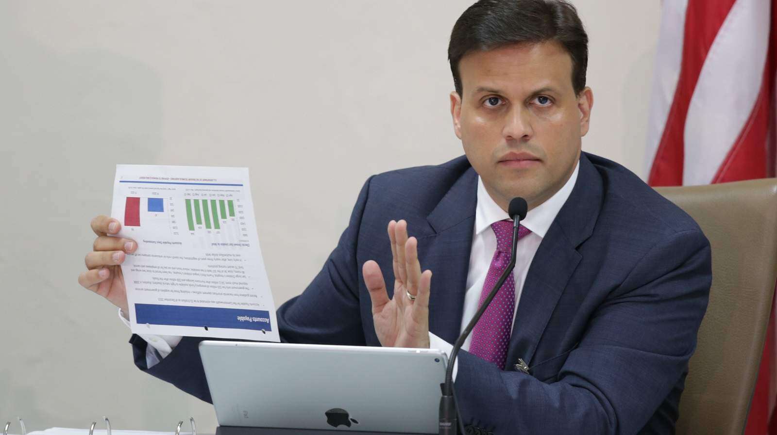 Elías Sánchez y Edwin Miranda batallan para no entregar sus celulares a Jus