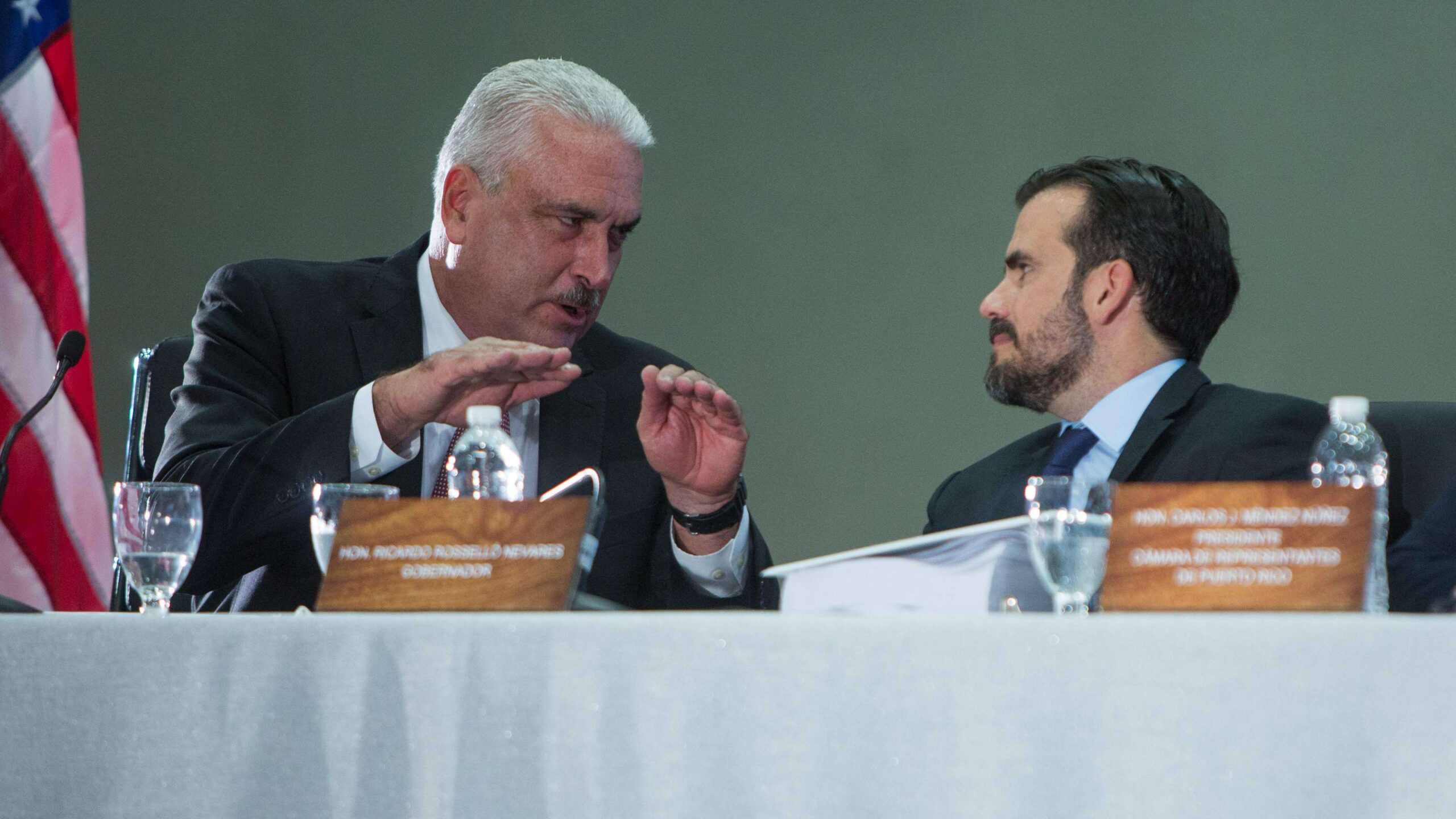 Rosselló devolvió el uso 24 de horas de vehículos oficiales a funcionarios