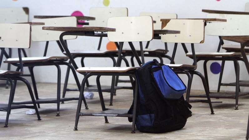 Nueve escuelas permanecerán cerradas mañana