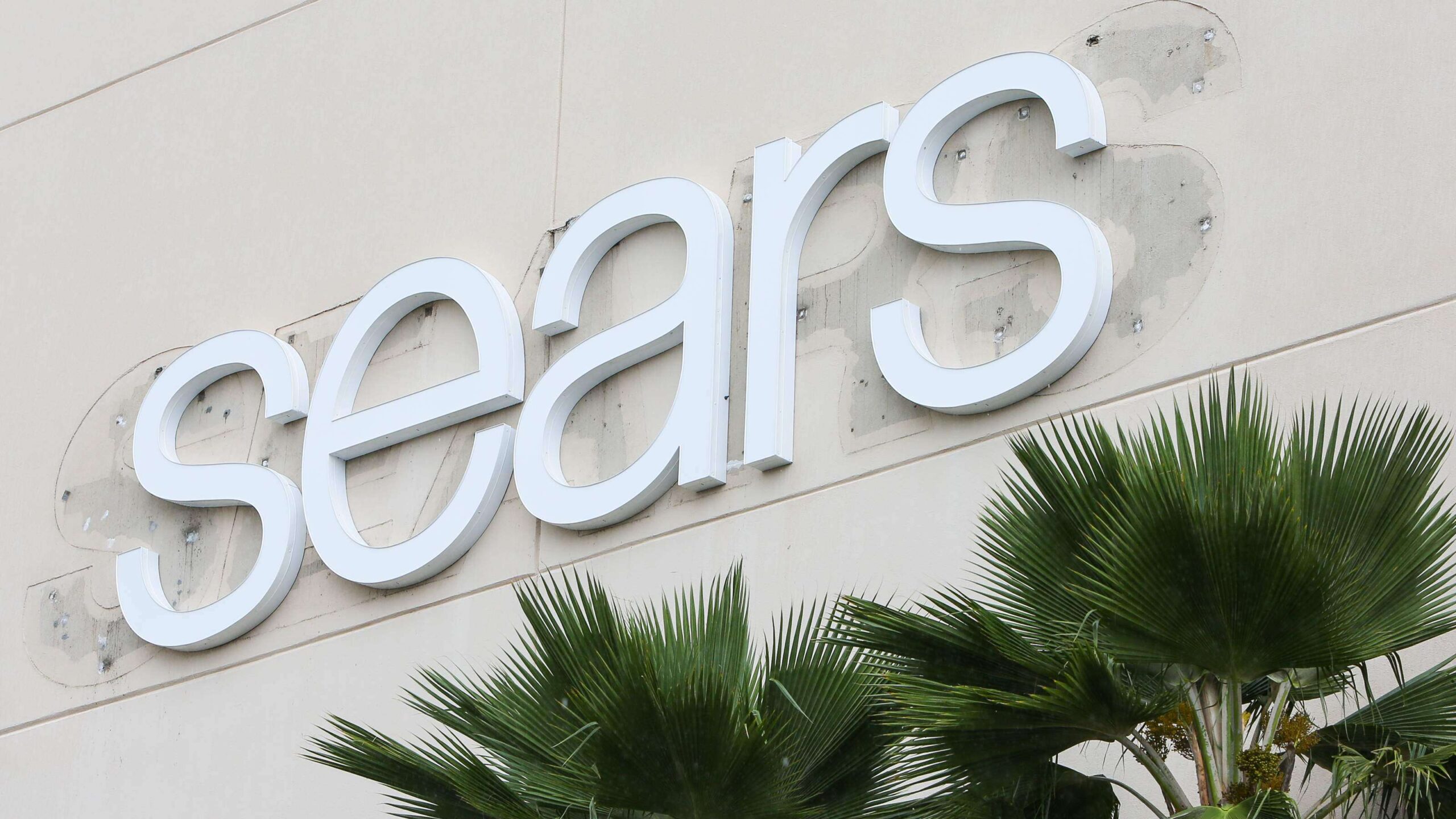 Cerrarán más tiendas Sears y Kmart en octubre