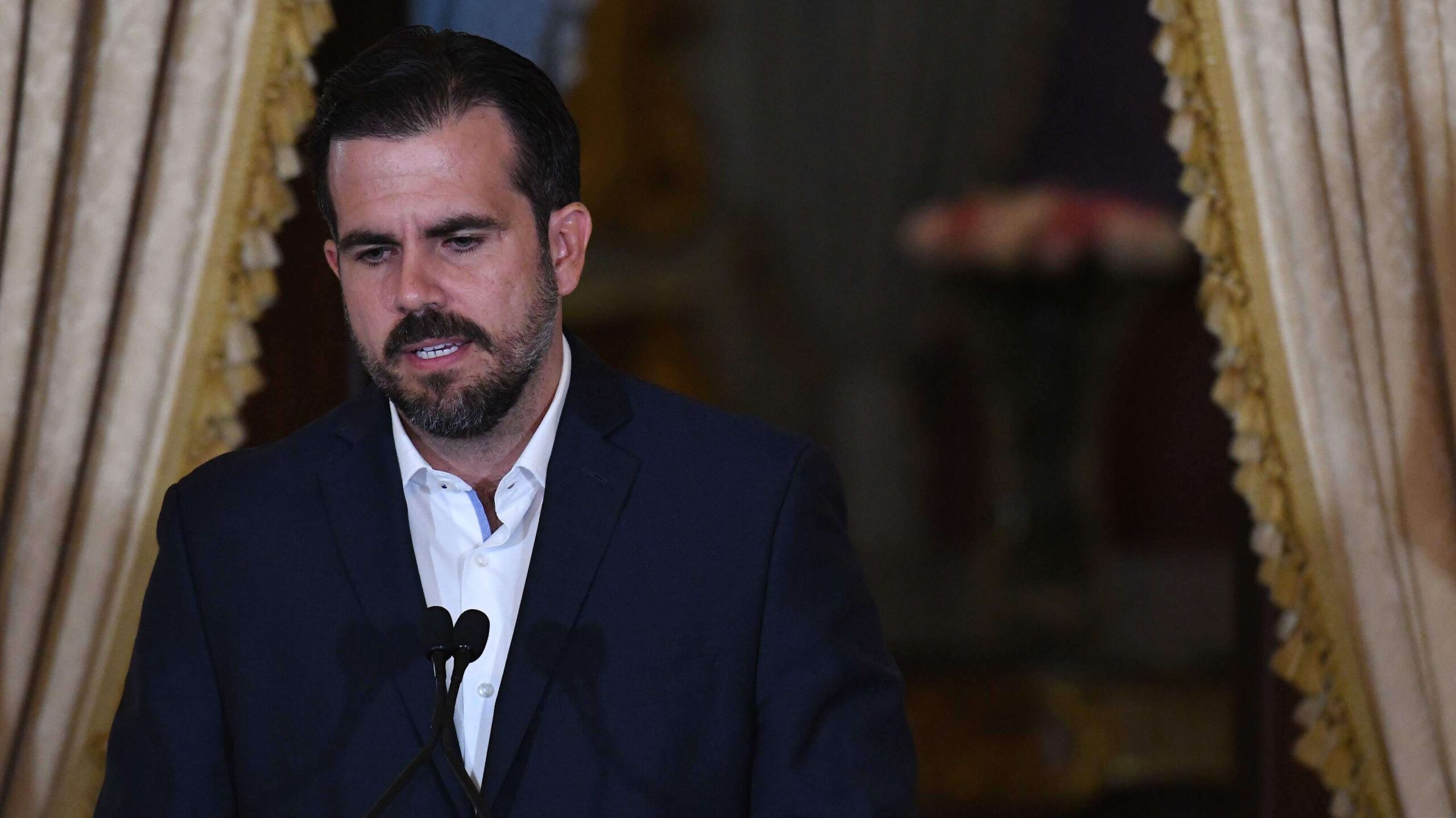 Rosselló consideró activar la Guardia Nacional durante protestas en su cont
