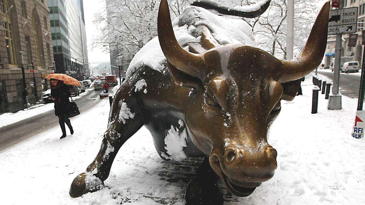 Aseguradoras demandan a 8 bancos de Wall St. por su rol en la deuda de P.R.