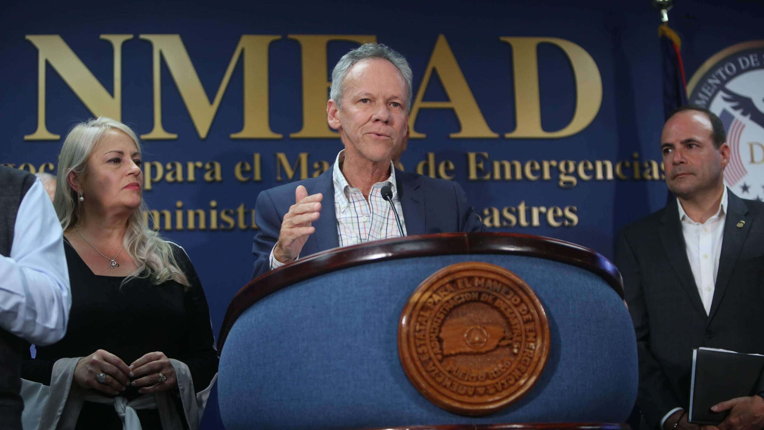 La AEE dice que su sistema aguanta vientos de 140 millas por hora