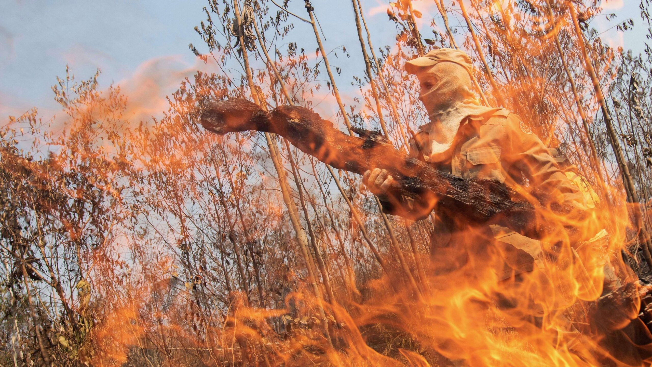 Incendios forestales en el Amazona afectan a indígenas aislados