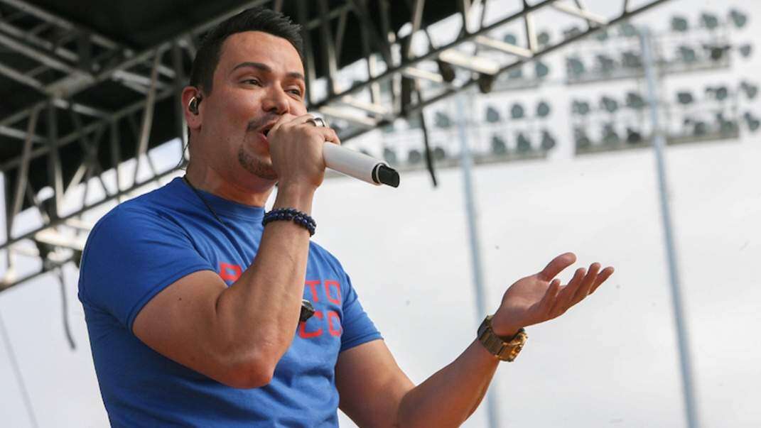 Fallece hermano de Víctor Manuelle