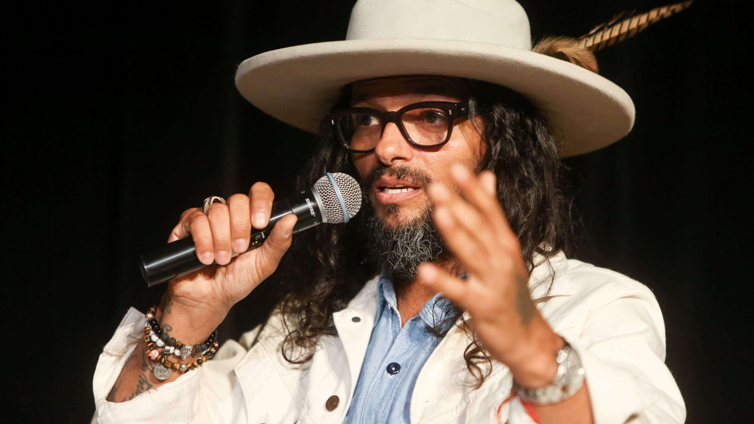 Draco se despoja y habla de su divorcio