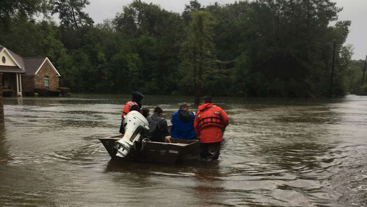 Imelda provoca cinco muertes en Texas