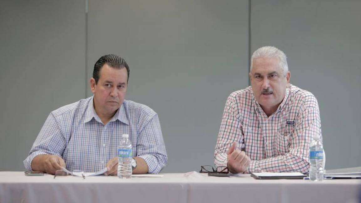 Ofensiva municipal y senatorial para retomar escuelas cerradas