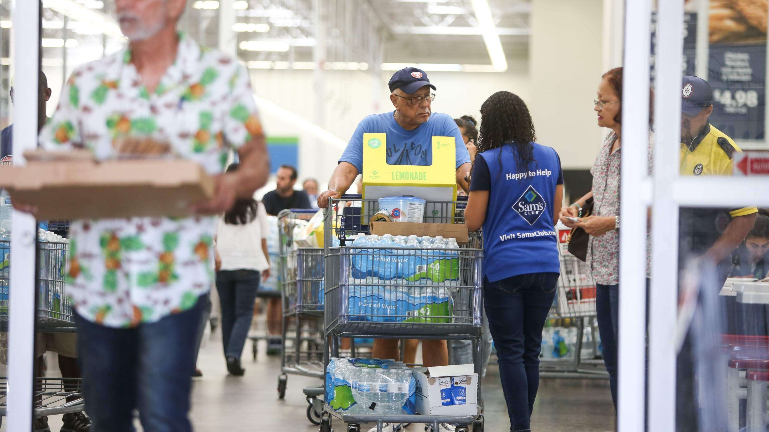 Emiten congelación de precio a productos de primera necesidad