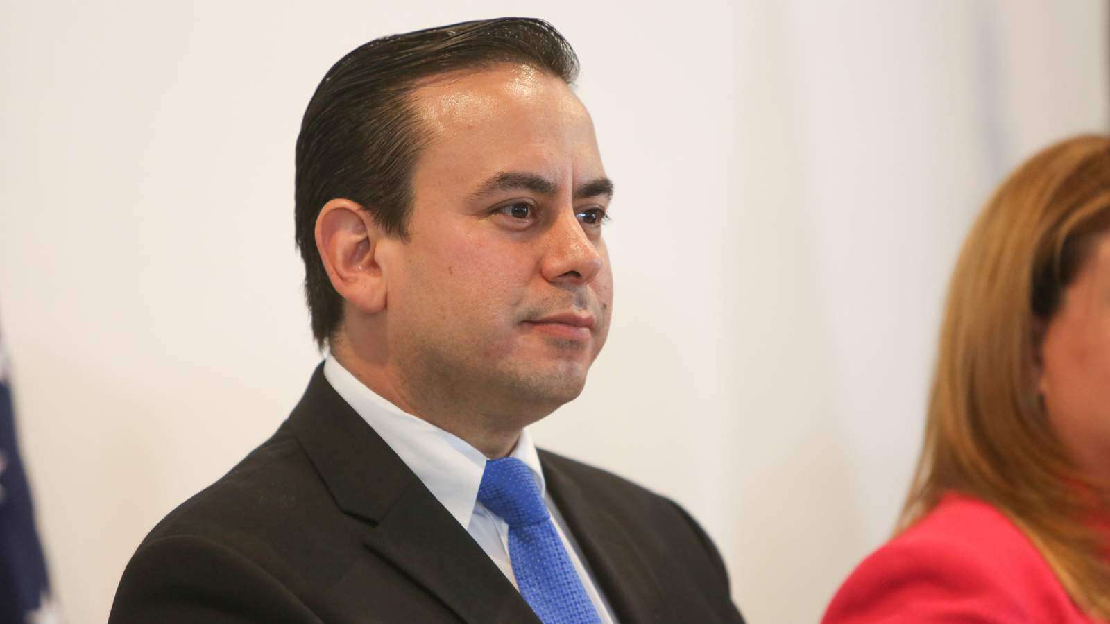 Villafañe confirma intención de regresar a la política