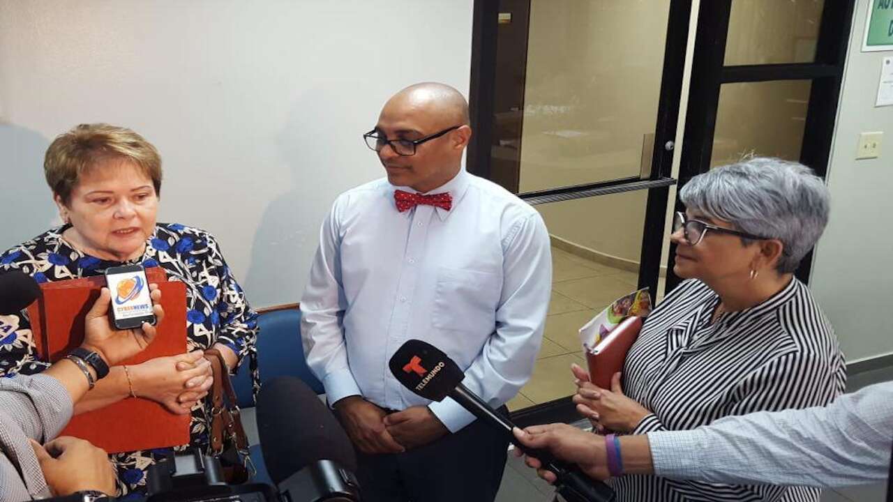Maestros siguen sin ver su aumento