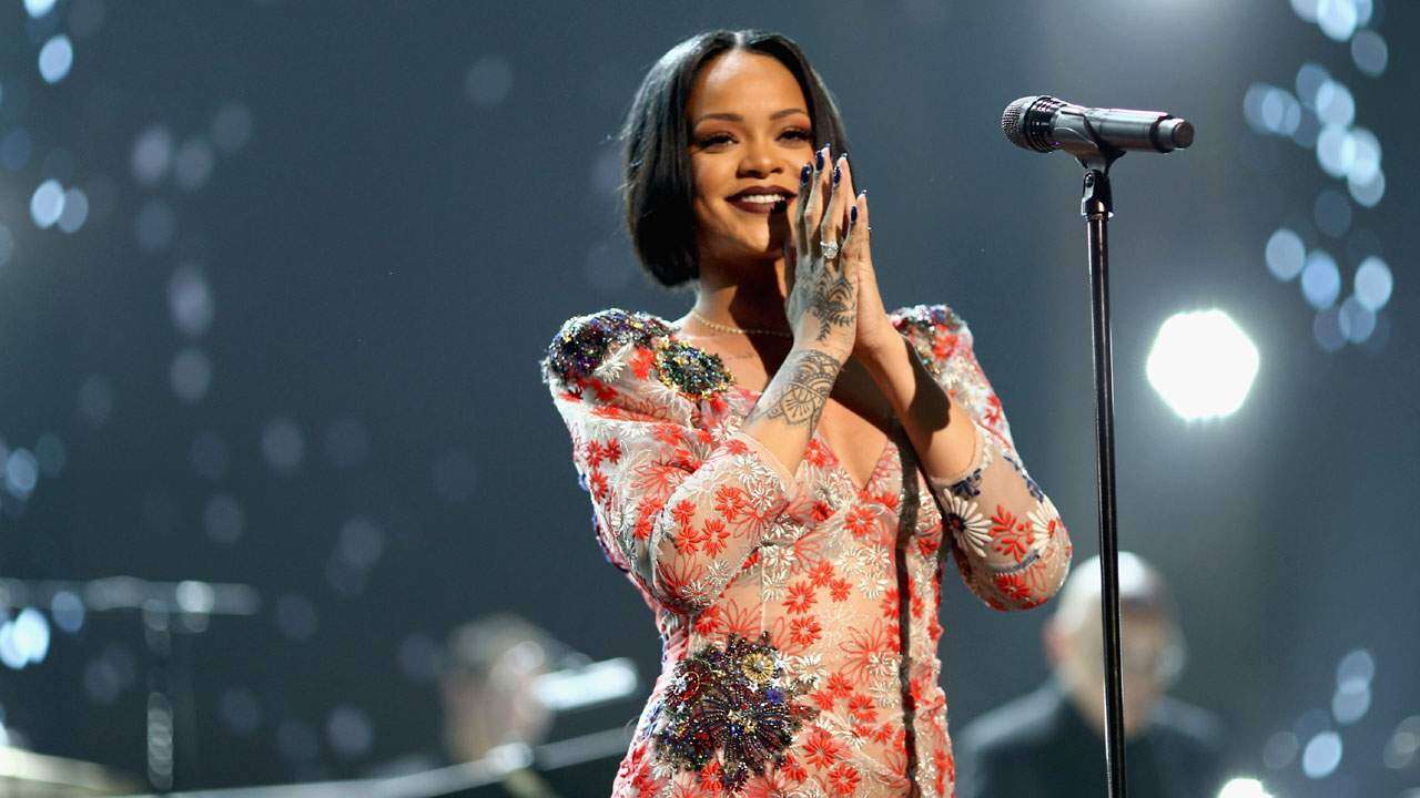 Rihanna brinda su ayuda a las Bahamas