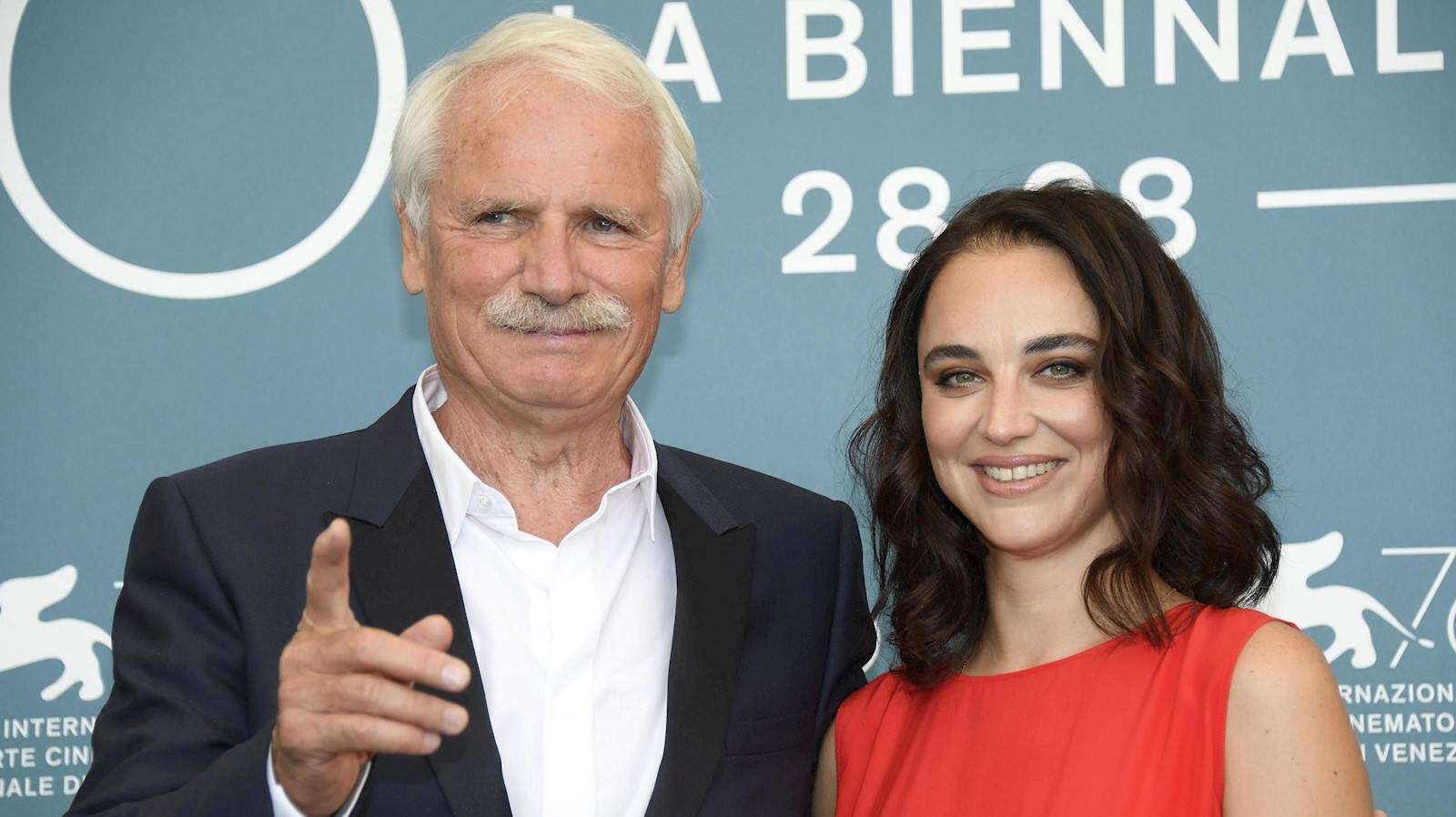 Dos mil mujeres de 50 países abren su corazón en un documental