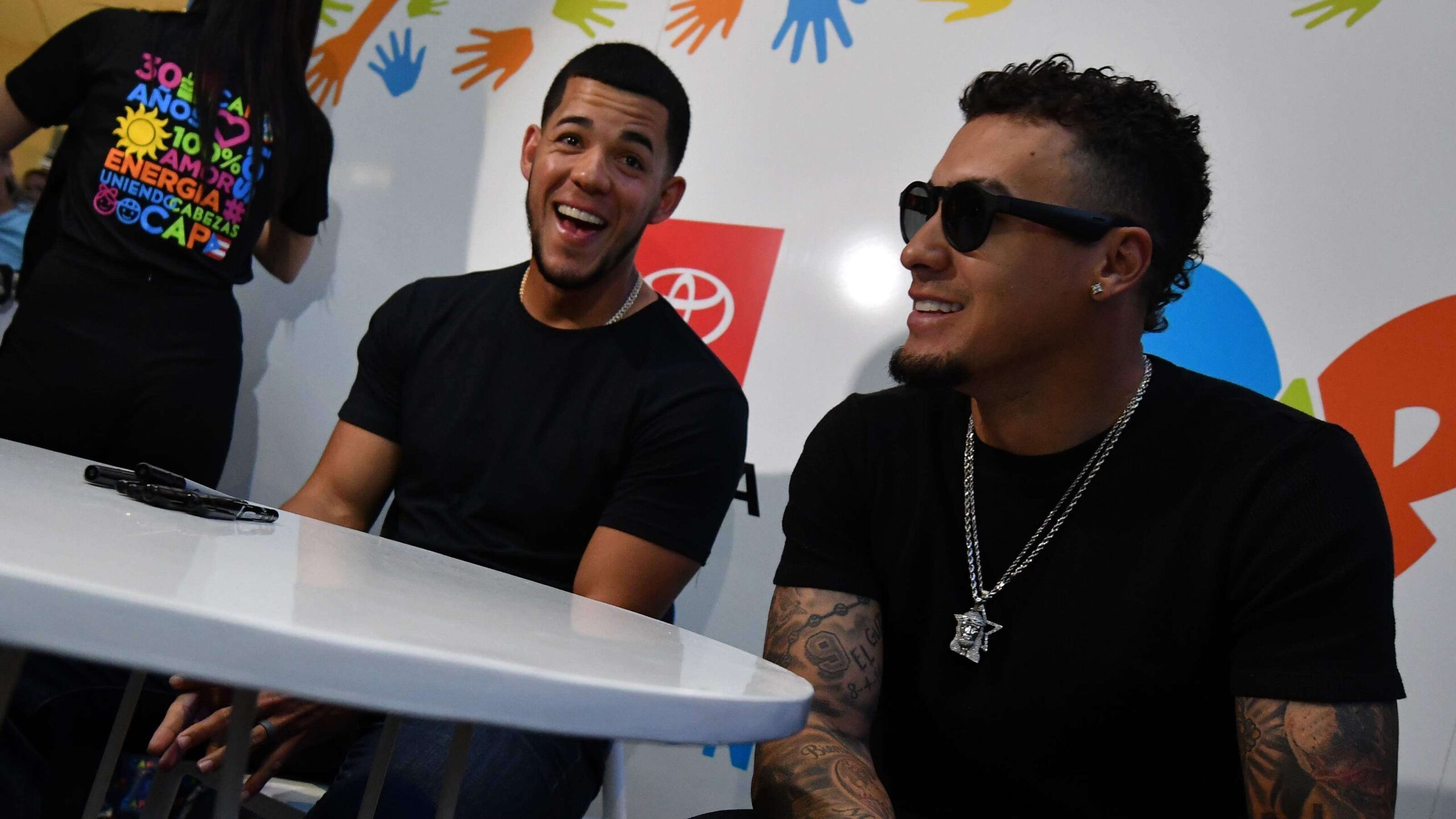 Berríos y Báez apoyan campaña benéfica de Fundación CAP