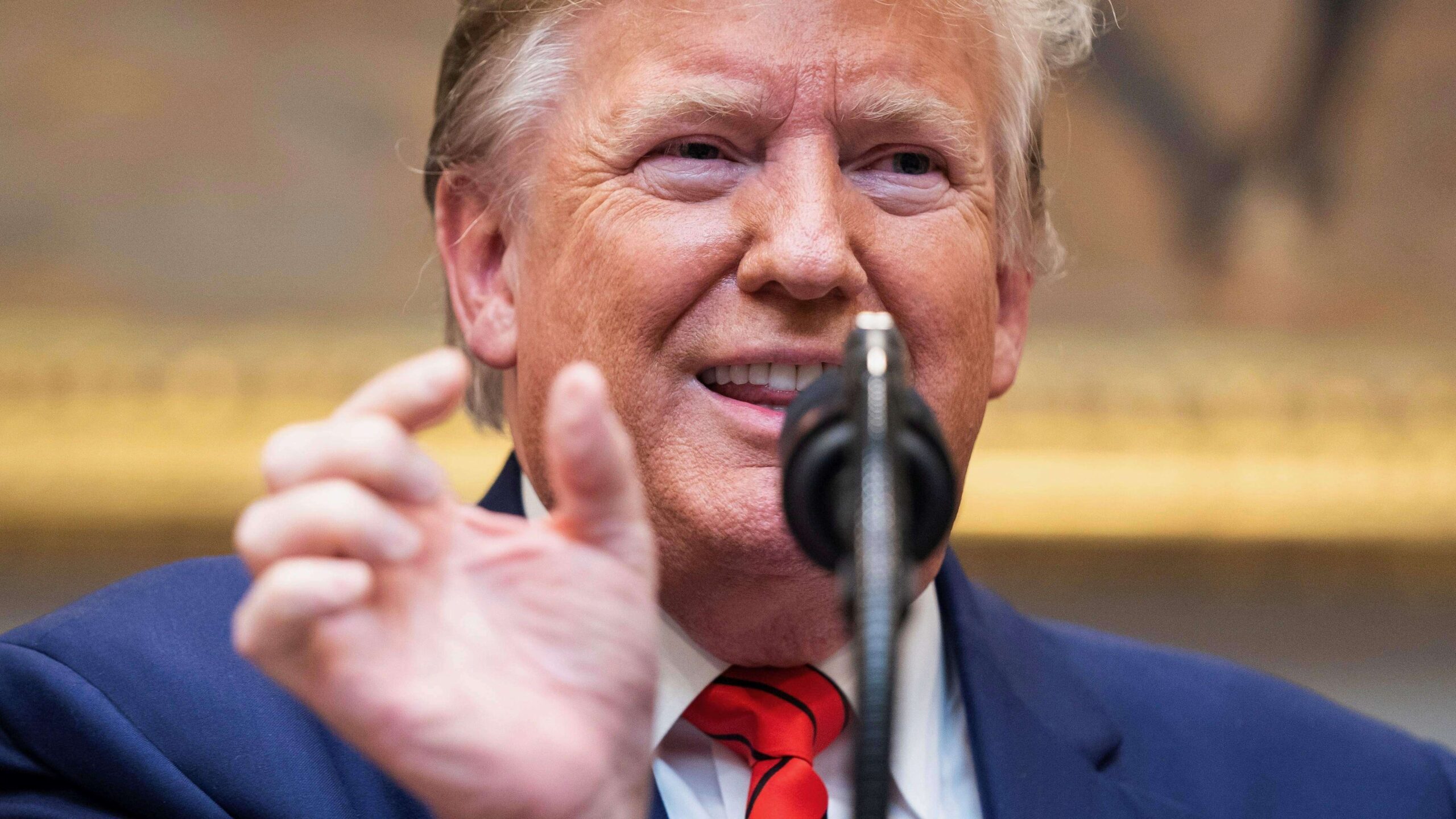 Trump dispuesto a ir hasta el Supremo por quedarse en Casa Blanca