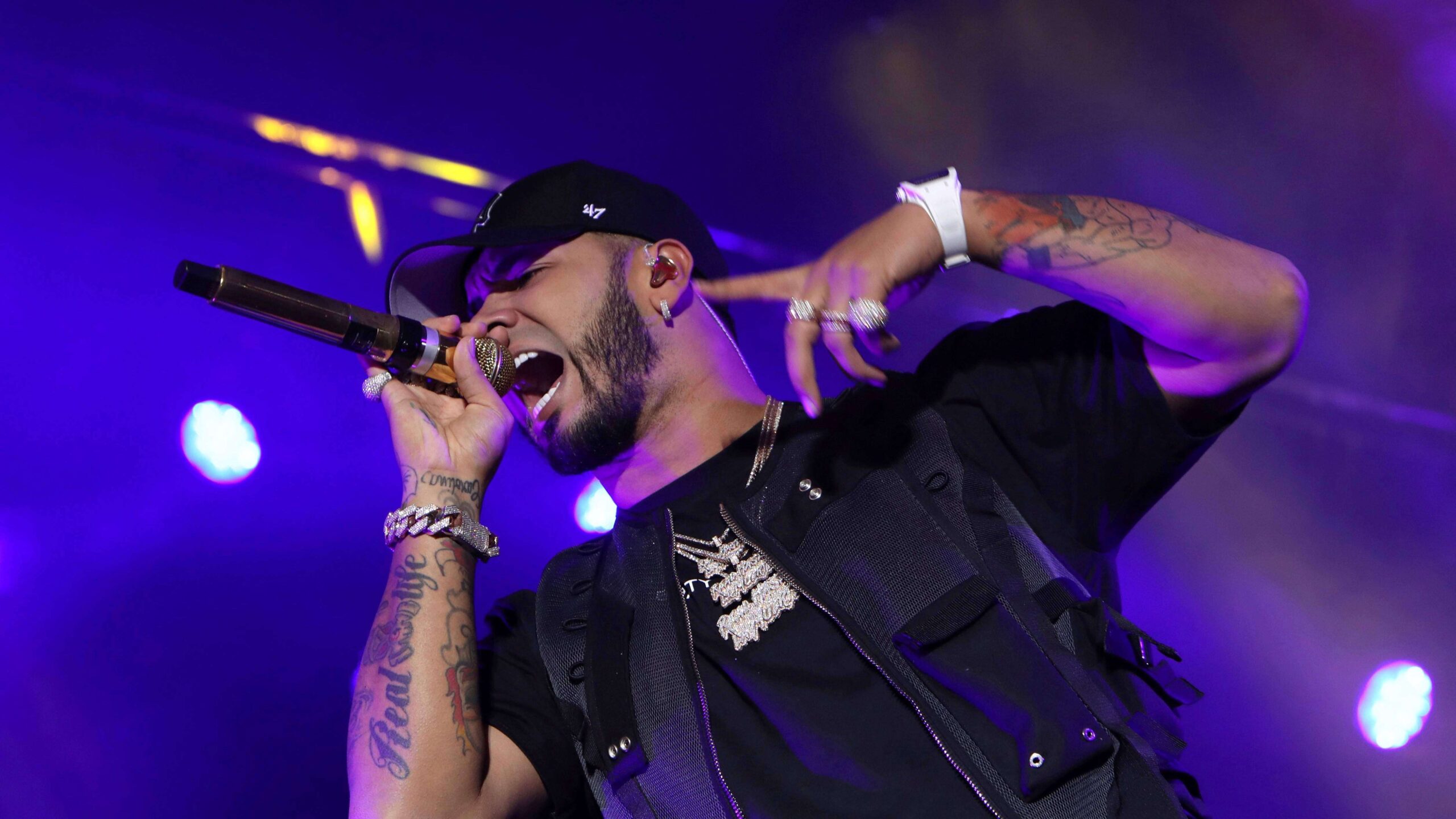 Anuel AA se despide de Europa con su presentación en Barcelona