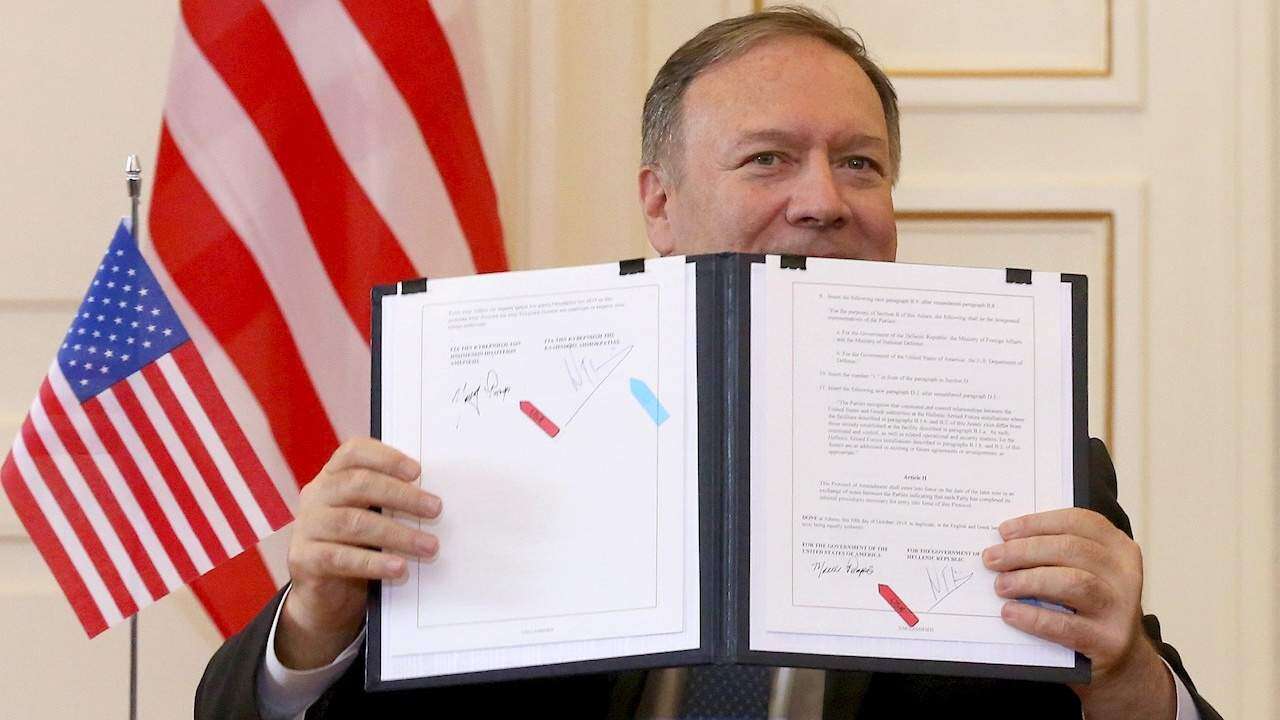 Pompeo asegura que llamada de Trump a Ucrania fue legal