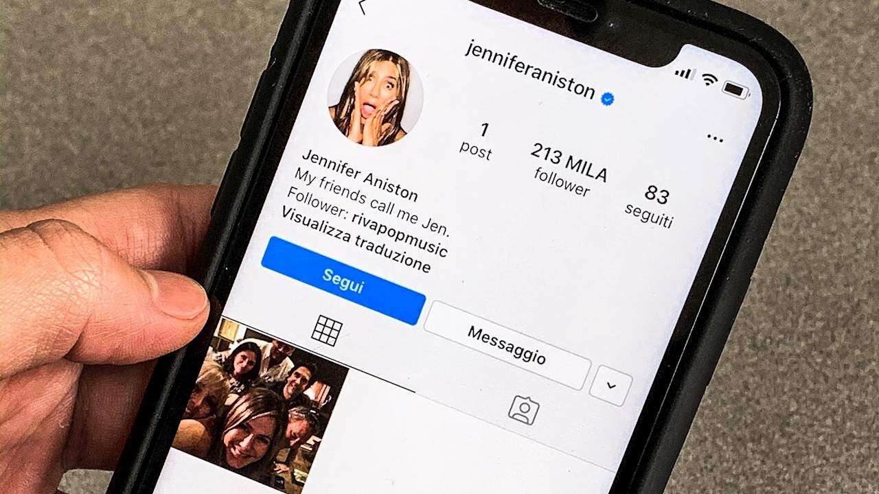 Jennifer Aniston debuta en Instagram con foto de Friends
