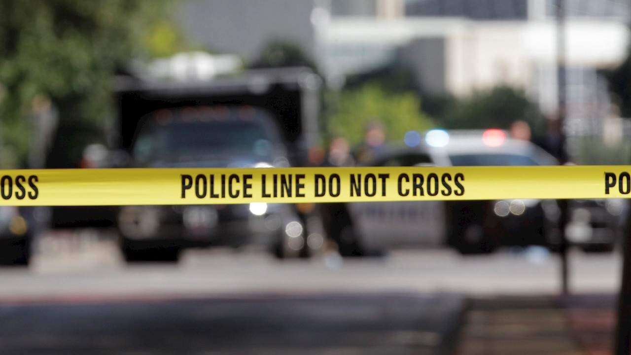 Cuatro muertos y 3 heridos durante tiroteo en club de Nueva York