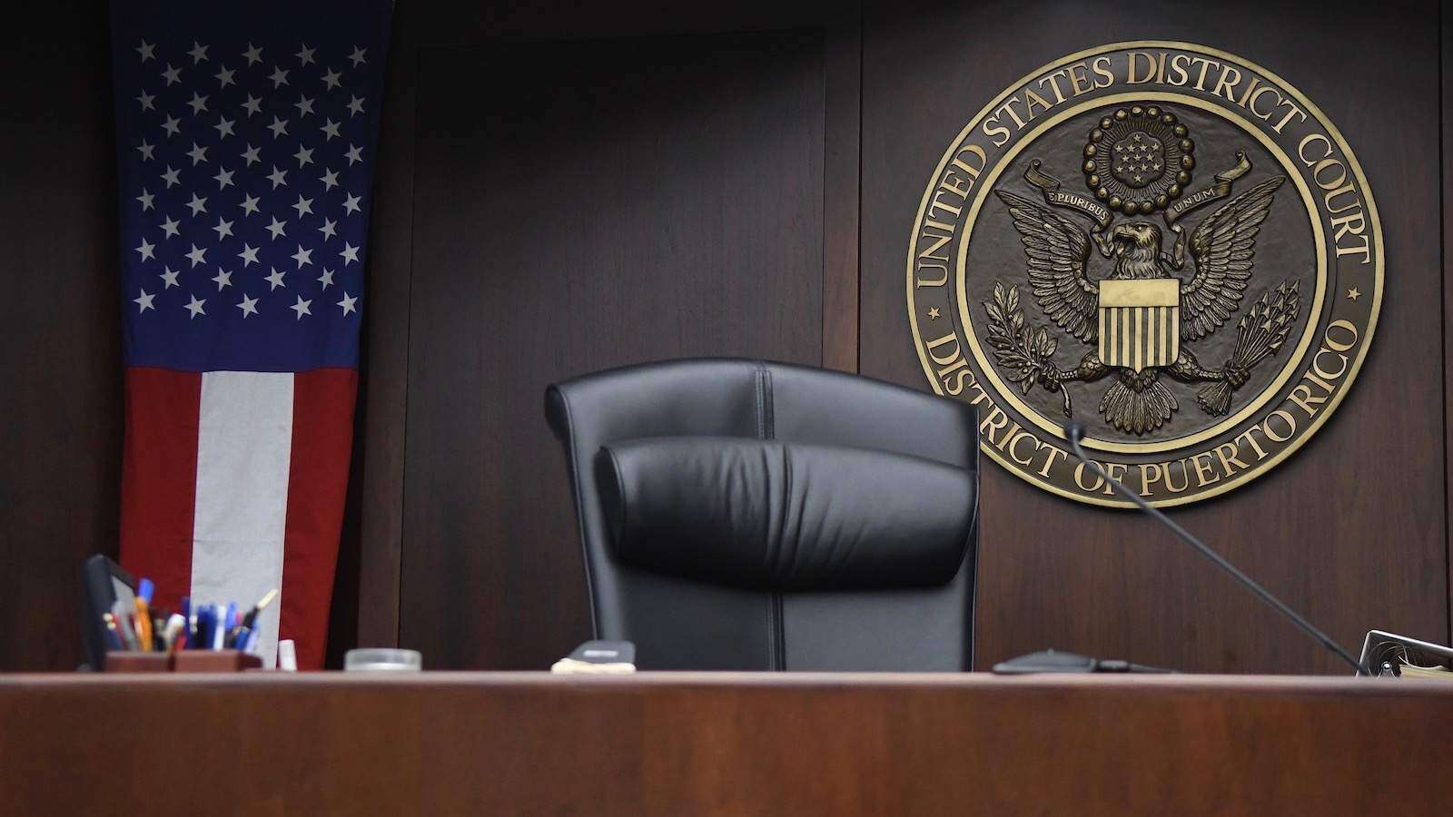 Intentan pasar por secretaria de jueza federal para fraude electrónico