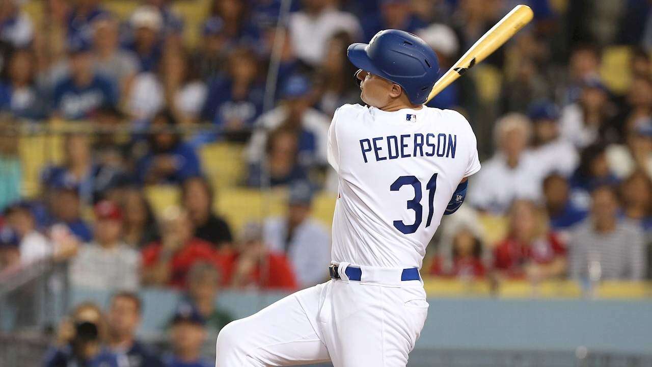 Dodgers y Cardenales ganan en el primer juego