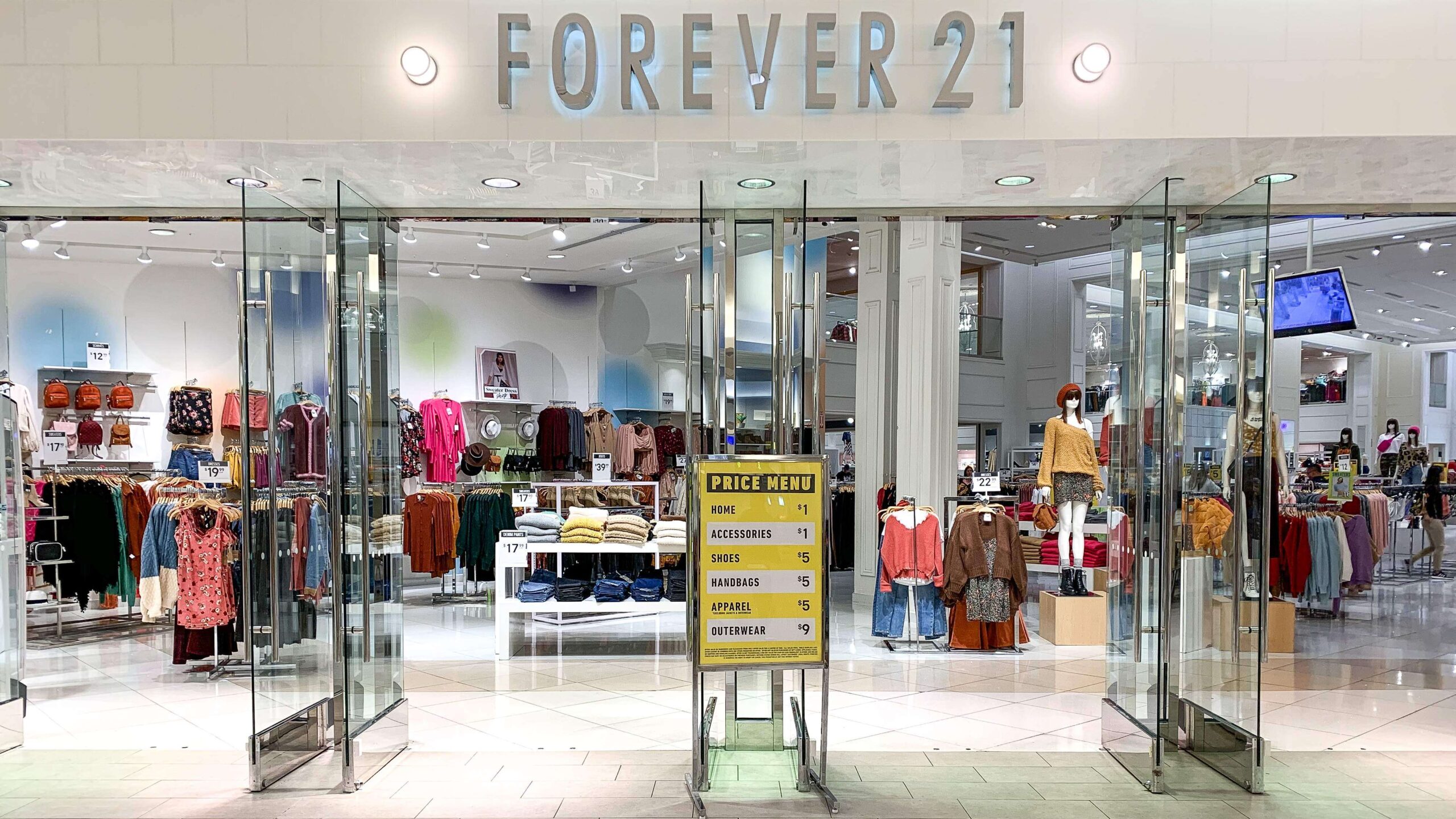 Cerrarán un Forever 21 en Puerto Rico